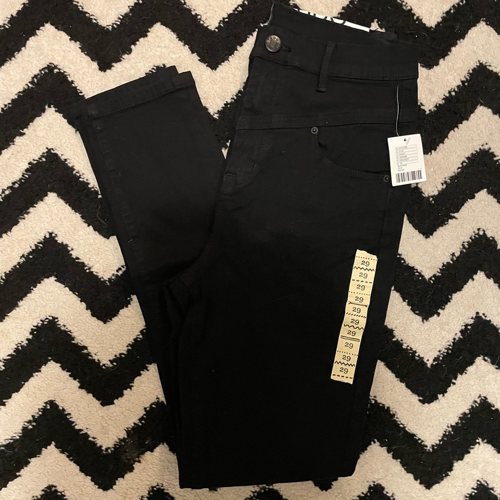 Urban Outfitters BDG High Rise Jeans NWT